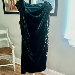 16 Calvin Klein Dark Green Velvet Midi Dress asymmetrical stretchy cocktail